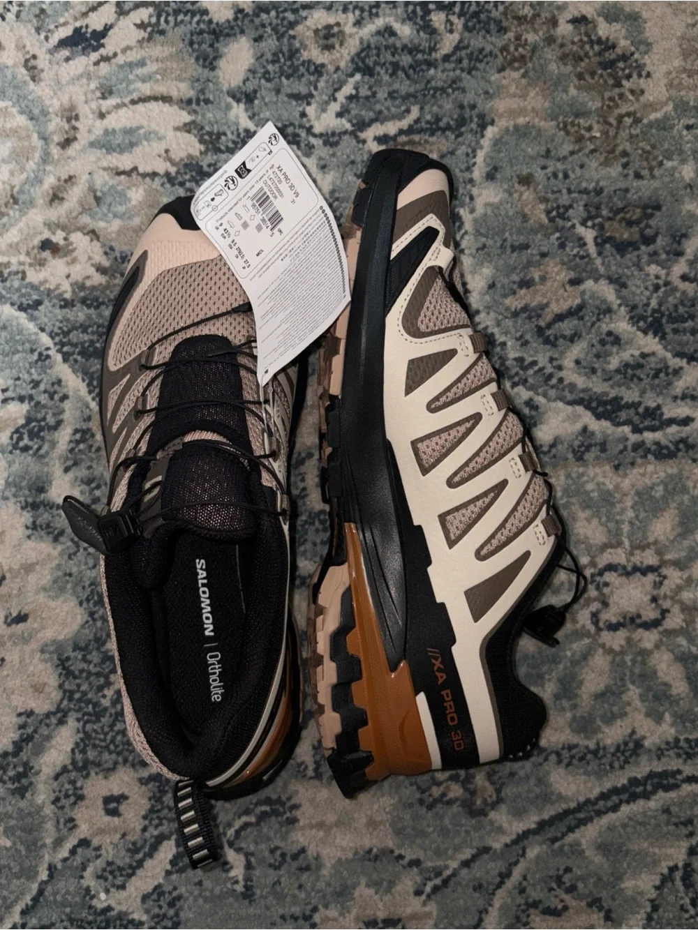 Salomon Men's Trail Running Shoes - Beige & Black Size 9.5